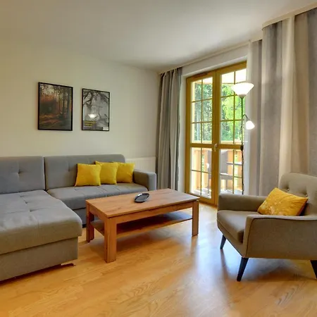 아파트 Przytulne Sun Seasons 24 W Szklarskiej Porebie By Renters 스클라르스카포렘바