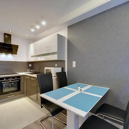 Appartement Przytulne Sun Seasons 24 W Szklarskiej Porebie By Renters Szklarska Poreba