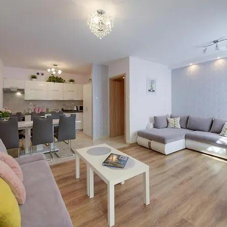 Przytulne Sun Seasons 24 W Szklarskiej Porebie By Renters Sklářská Poruba