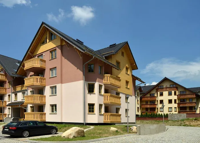Apartment Przytulne Apartamenty Sun Seasons 24 W Szklarskiej Porebie By Noclegi Renters *