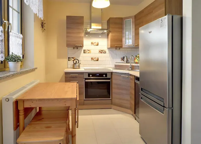 Przytulne Apartamenty Sun Seasons 24 W Szklarskiej Porebie By Noclegi Renters Apartment Szklarska Poreba